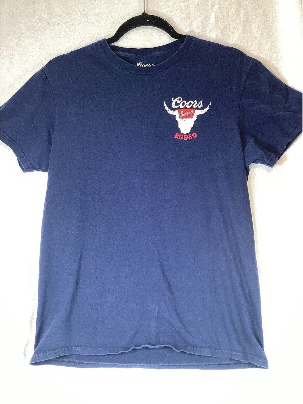 Coors Banquet Rodeo T-Shirt Mens M Navy Blue Graphic Bull Head Mad Engine Tee